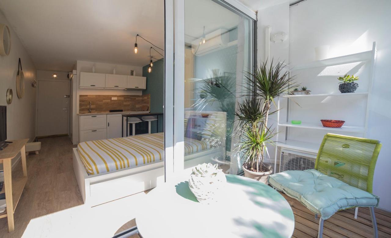 Appartement Bleu horizon à Roquebrune-Cap-Martin Extérieur photo