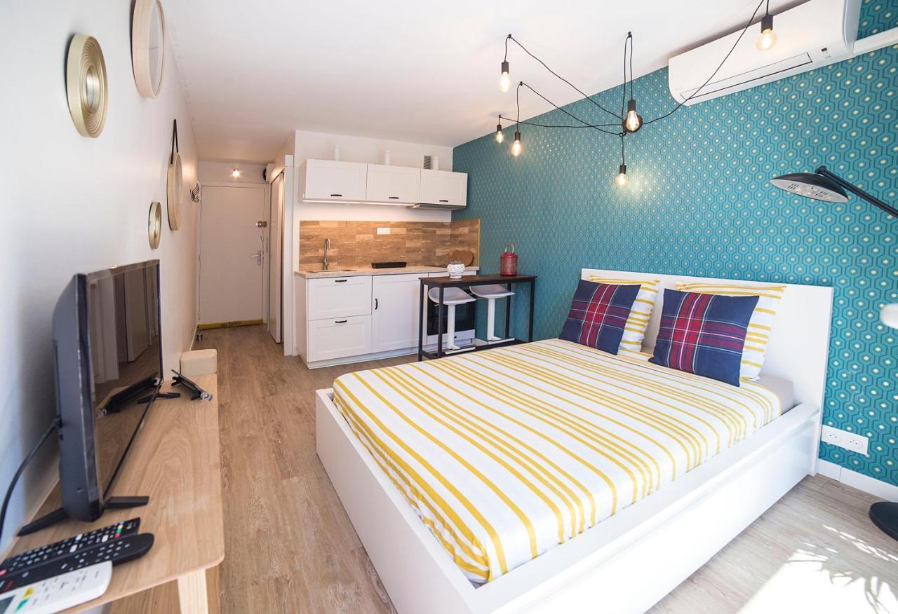 Appartement Bleu horizon à Roquebrune-Cap-Martin Extérieur photo