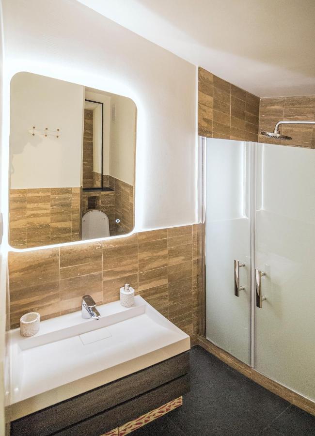 Appartement Bleu horizon à Roquebrune-Cap-Martin Extérieur photo